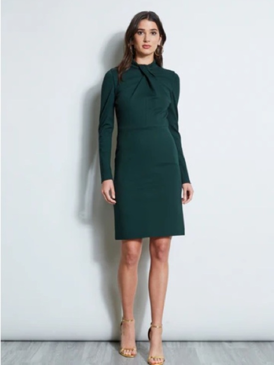 Elie Tahari Dresses & Skirts - Elie Tahari twist knit long sleeve dress in jadite green.